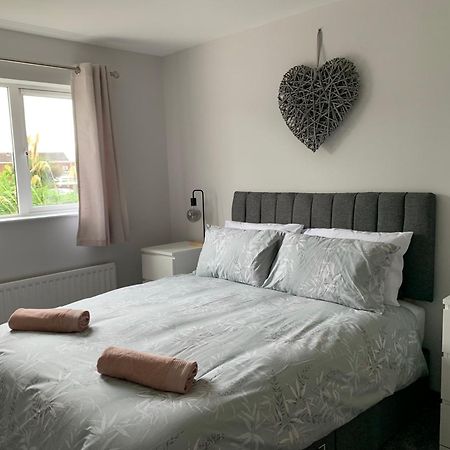 Beautiful Apartment In Newtownabbey Jordanstown Exteriör bild